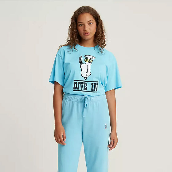 Women's Snoopy Oversized Snoopy Dive In Tee
