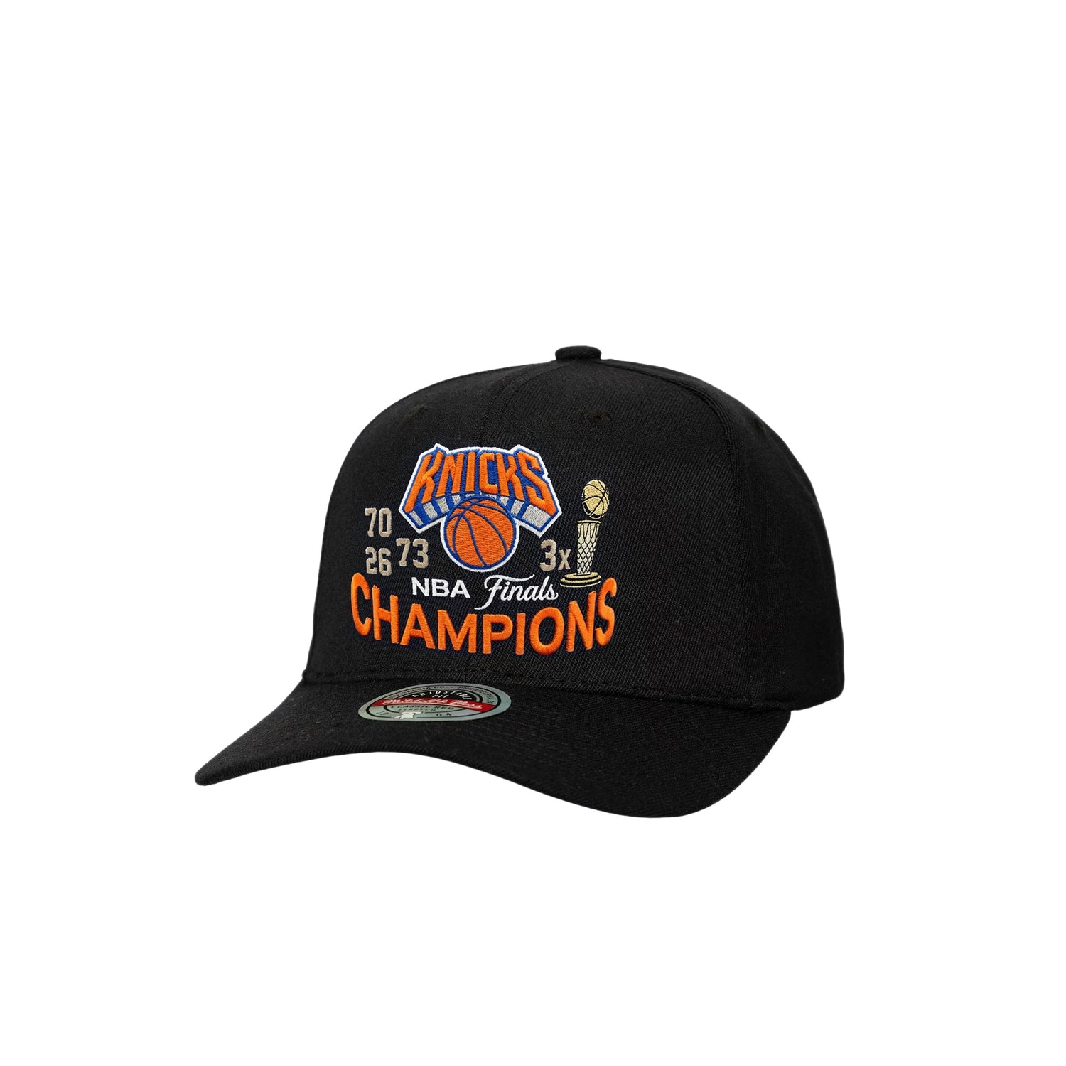 NBA CHAMPIONS TROPHY STRETCH NEW YORK KNICKS SNAPBACK
